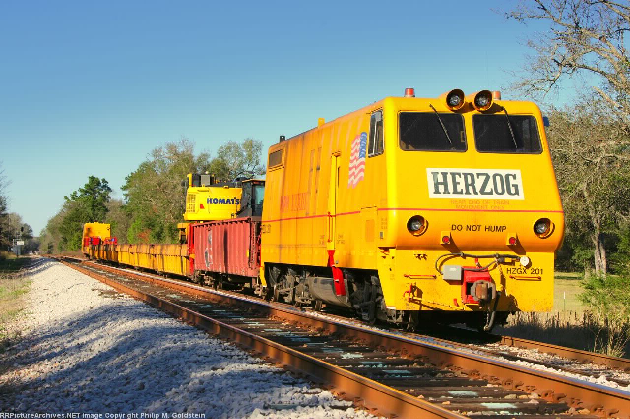 HZGX 201 - Relco Model 2000A; A-end / locomotive
